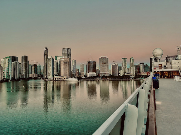 Miami Dawn 3