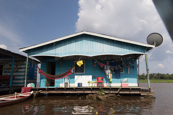 All the comforts of a floating home.