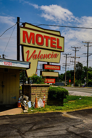 Valencia Motel - East Side
