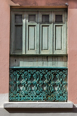What's Behind the Window? Old San Juan