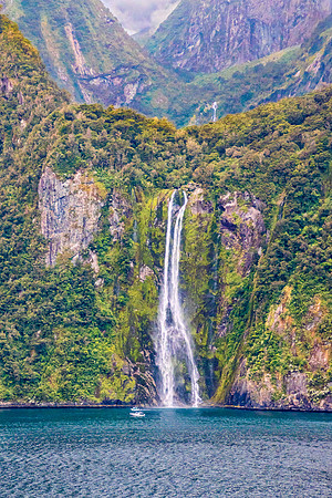 Twin Falls, Milford Sound, NZ