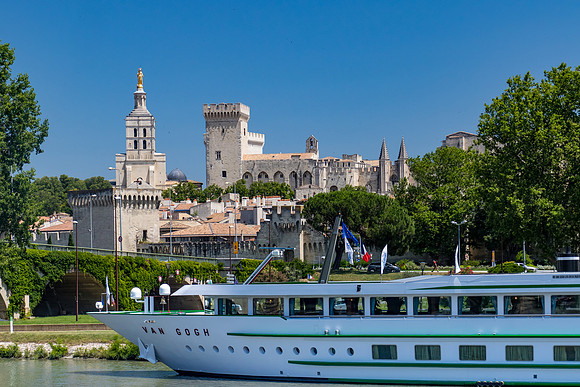 Avignon by Boat