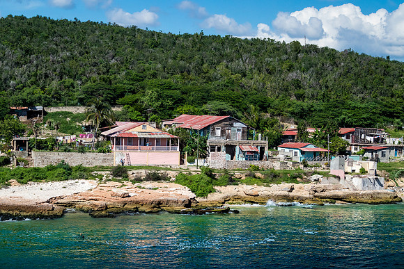Village outside of Santiago de Cuba