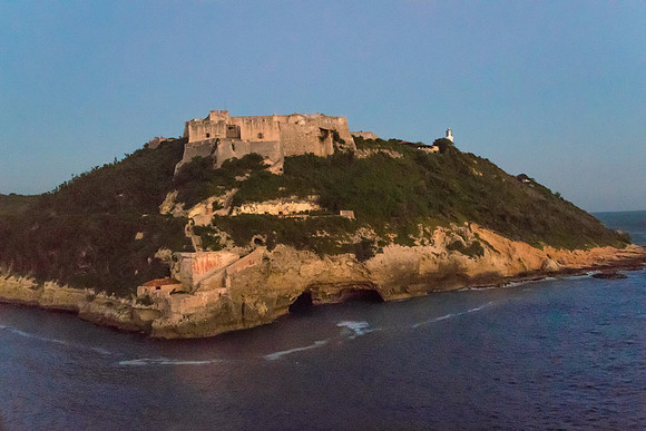 El Morro de Santiago at dusk