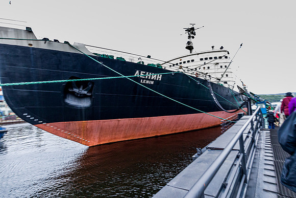 The World's First Nuclear Icebreaker - Lenin