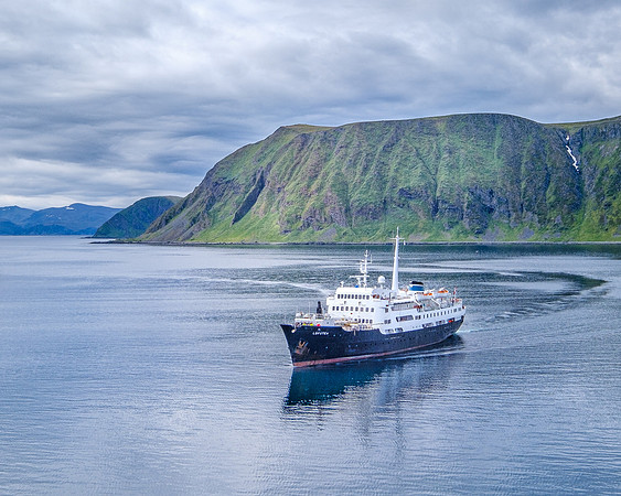 MS Lofoten arrives Honningsvaag, Norway