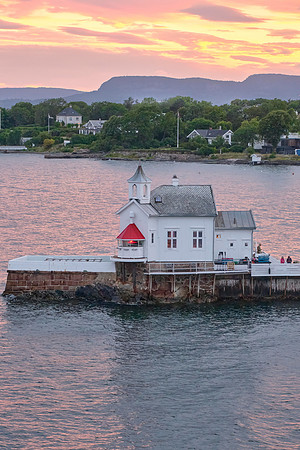 Dyna Fyr Lighthouse